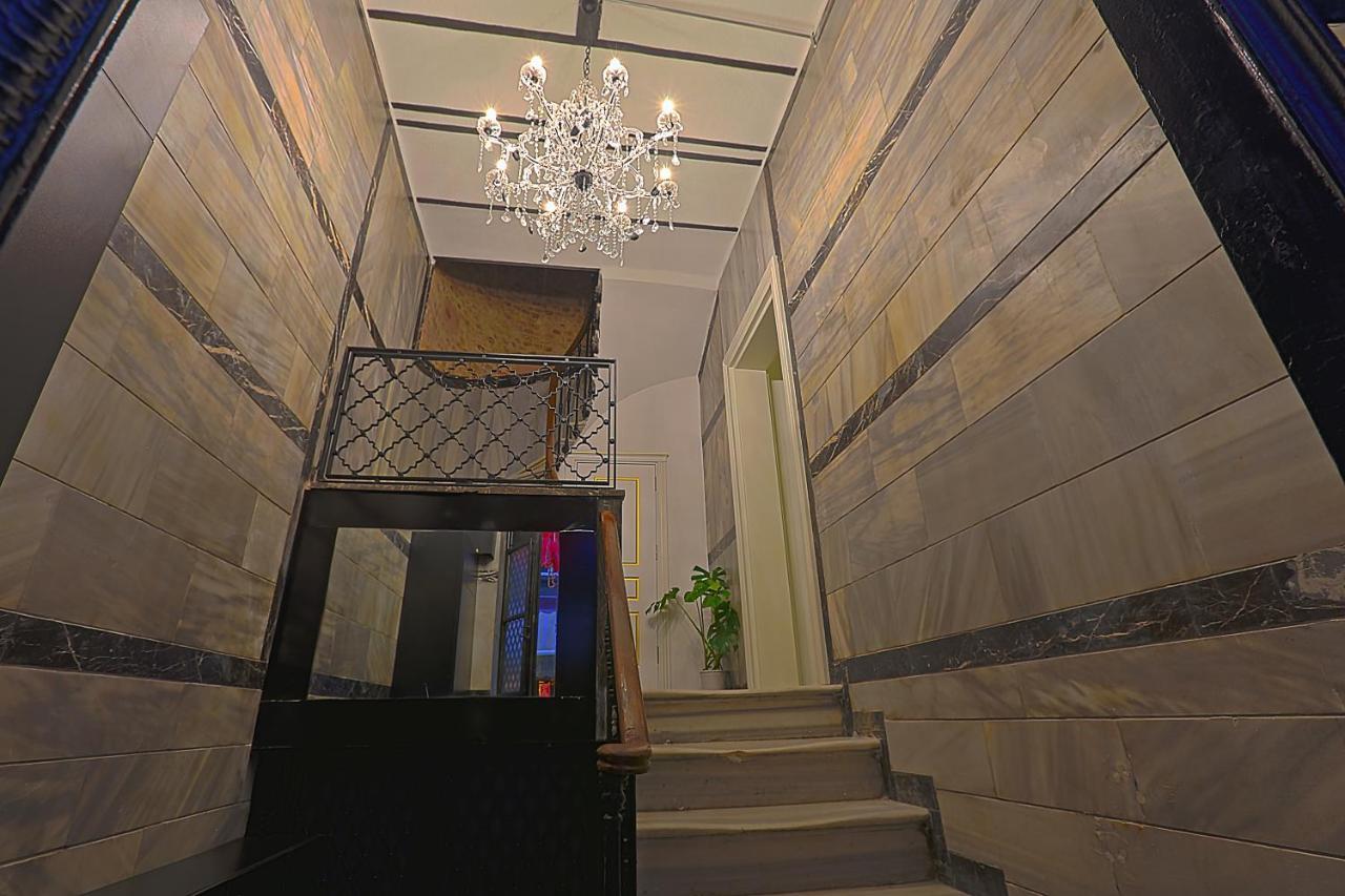 Istanbul Taksim Istiklal Street Kamil Hotel - Historical Exterior foto