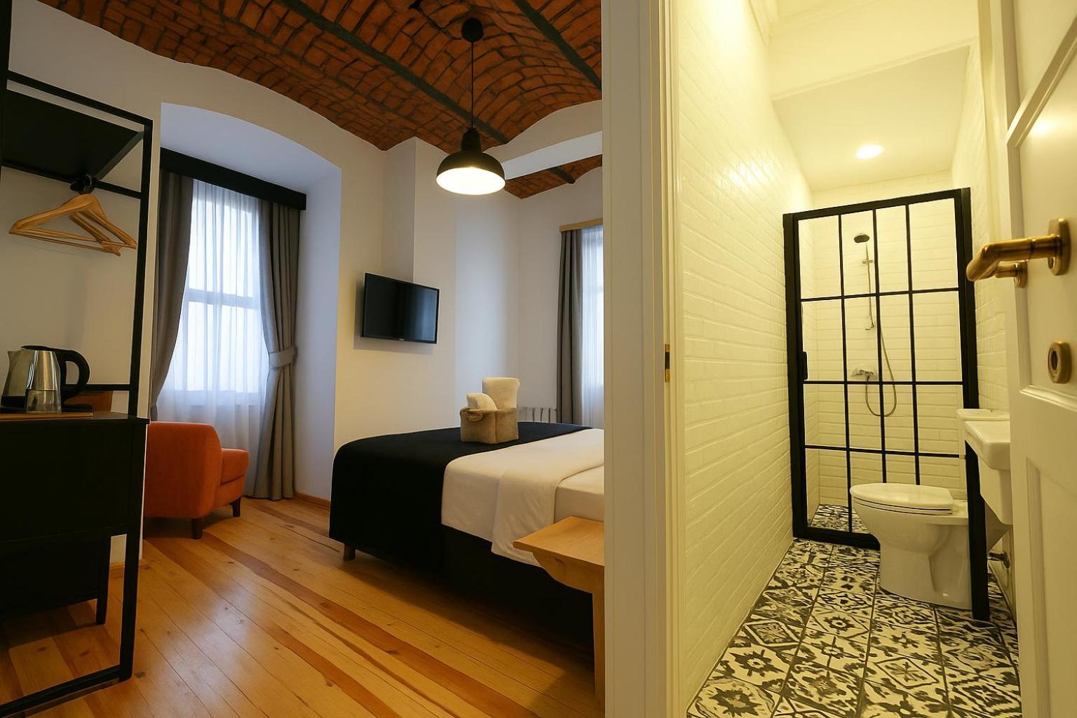 Istanbul Taksim Istiklal Street Kamil Hotel - Historical Exterior foto