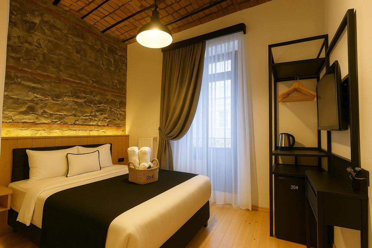 Istanbul Taksim Istiklal Street Kamil Hotel - Historical Exterior foto